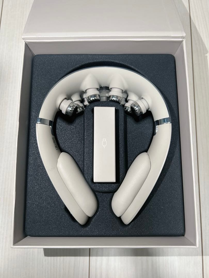 RELAGE リラージュ ネックケア EMS 振動 温熱 首肩 ケア リラックス