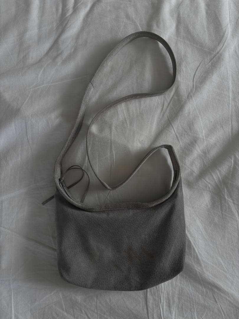 Hender Scheme ライトグレー pig sacco S ショルダー