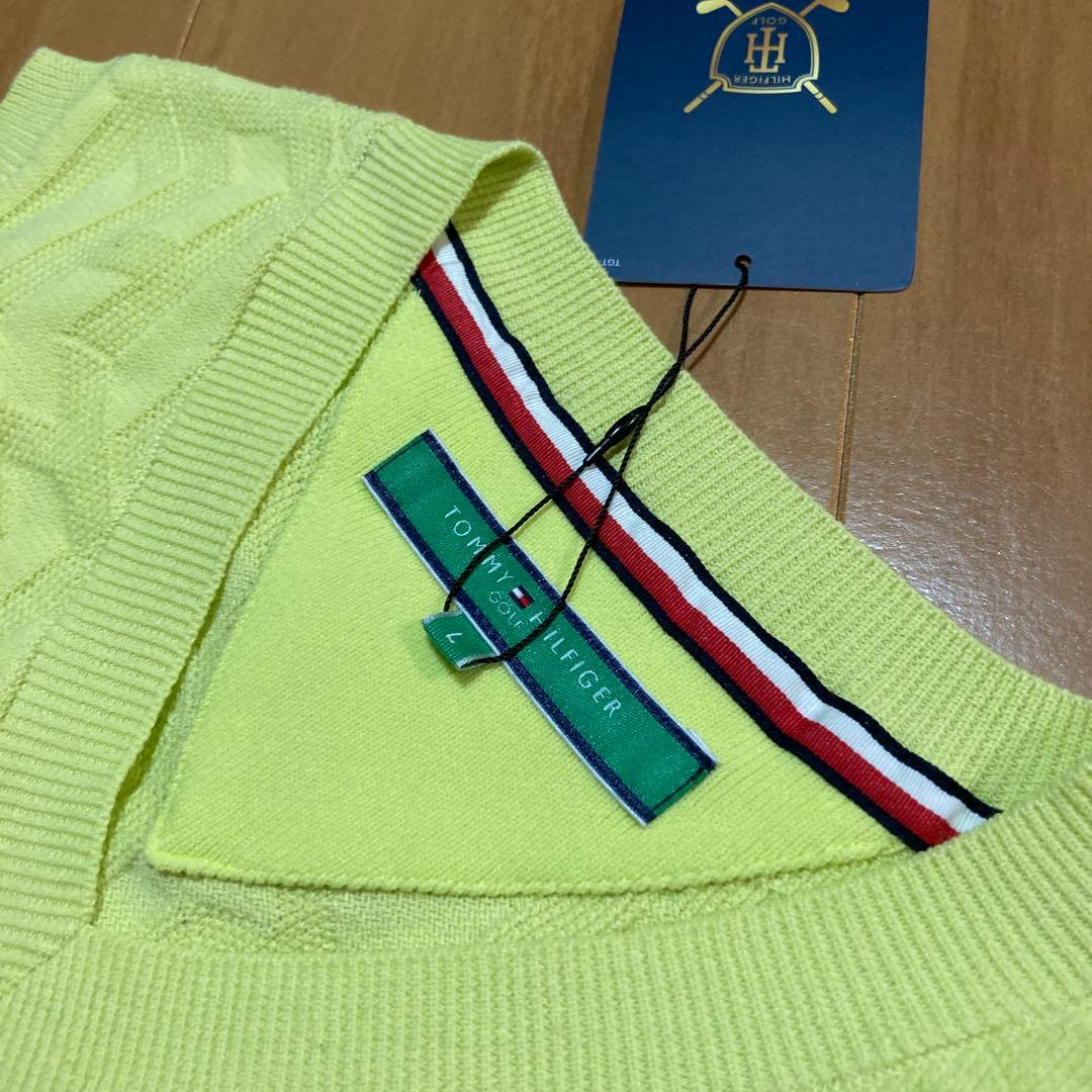 ✨新品❣️✨【 】Vネック ニットベスト／黄¥13750