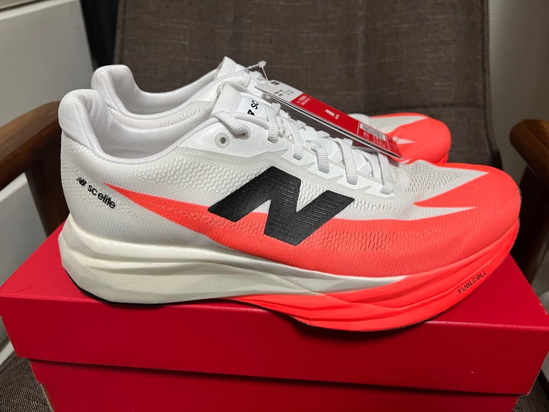 スパイク・シューズ FuelCell SuperComp Elite v5 26.5cm