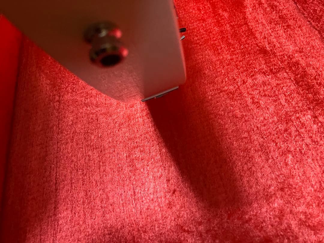 KRYO HIDE fernandes MG145-SW(スノーホワイト)