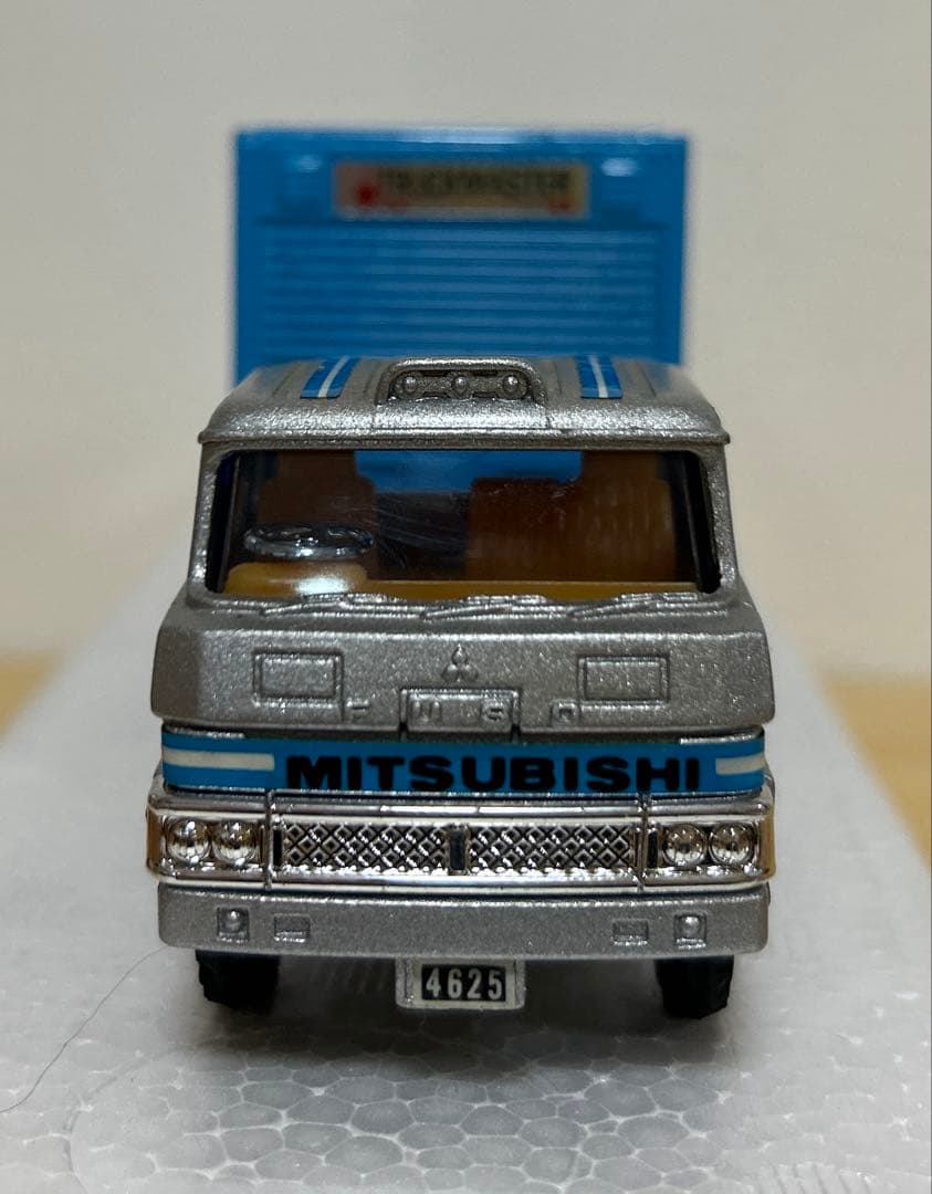 シンセイ￼爆走トラック軍団、高純度ダイカスト三菱バントレーラー625