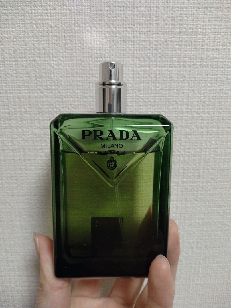 PRADA オードパルファム パラダイム