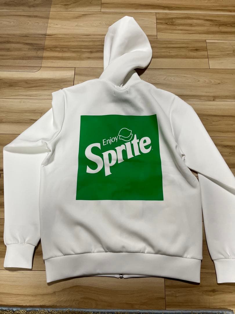 ARCHIVIO スプライトロゴ フード付きジップアップ 46