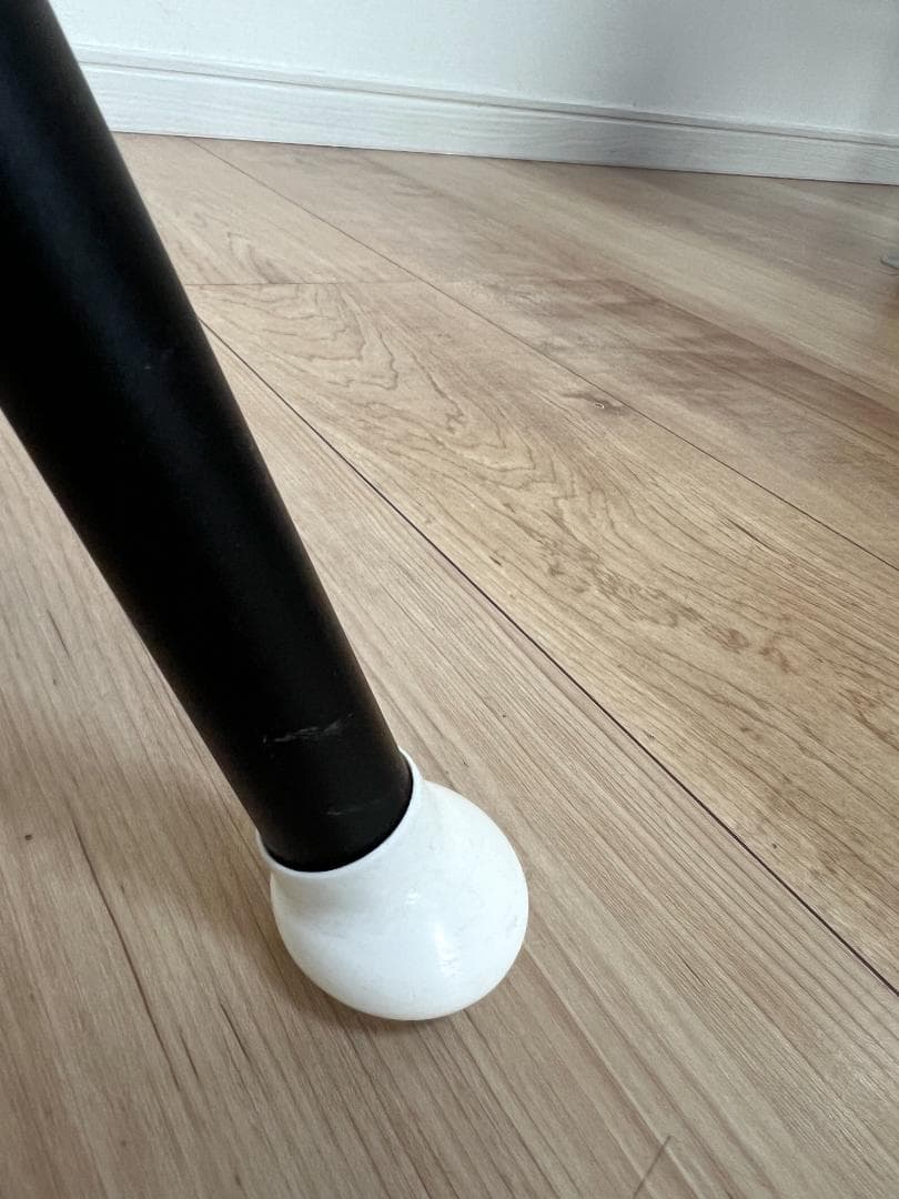 ベビービョルン ハイチェア　ホワイト　ハーネスなし