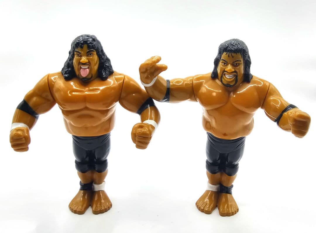 ヘッド•シュリンカーズ　サムー&ファトゥ　ハズブロ フィギュア WWF