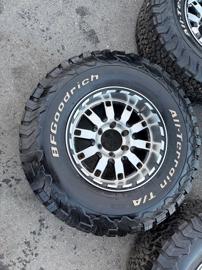 ランクル用タイヤホイール 4本セット LT265/75R16 8J 2022年