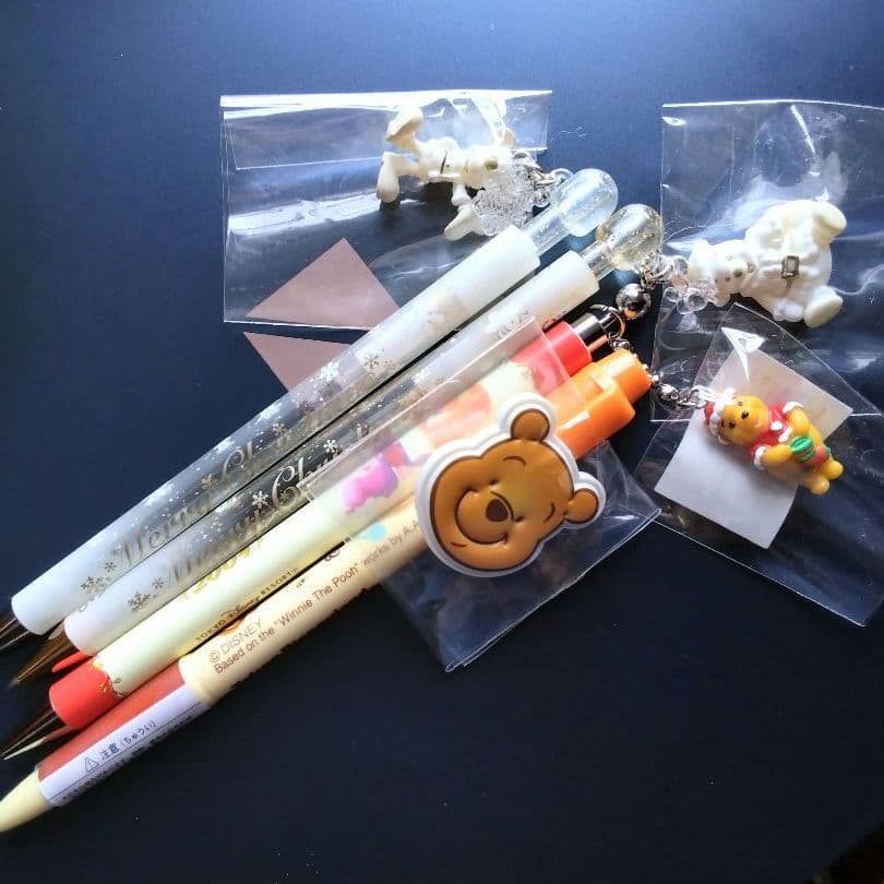 ディズニーリゾート　ミッキー　プーさん　ボールペン　クリスマス