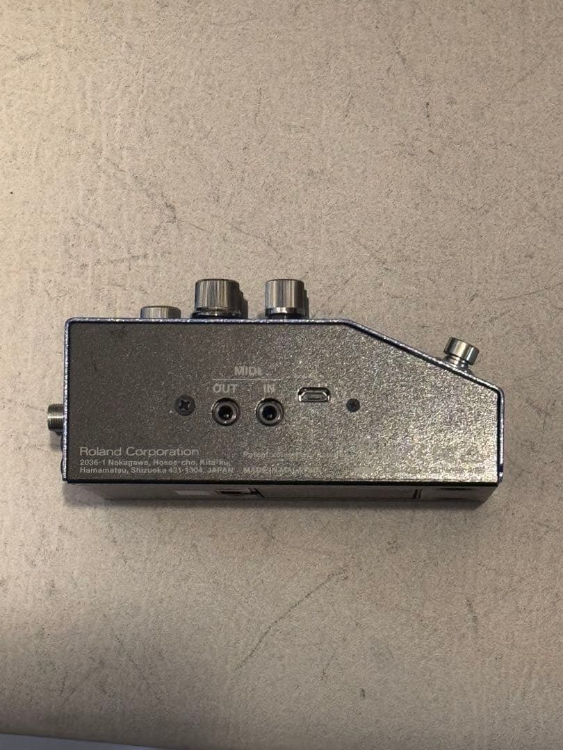 【値下・美品】BOSS SY-200 シンセサイザーエフェクター