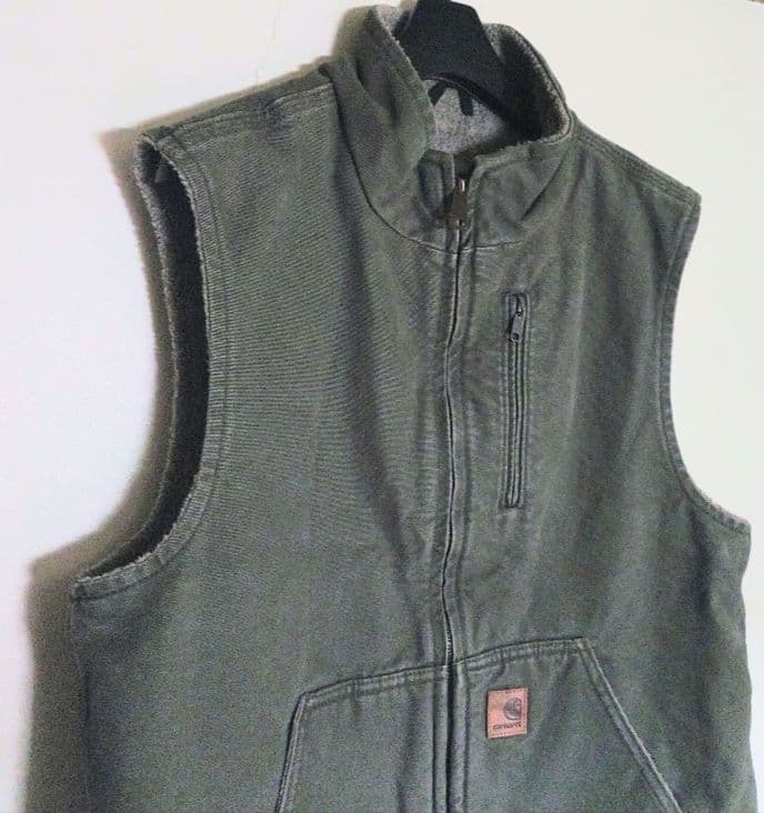 ■Carhartt オリーブグリーン【USED】ダック ベスト