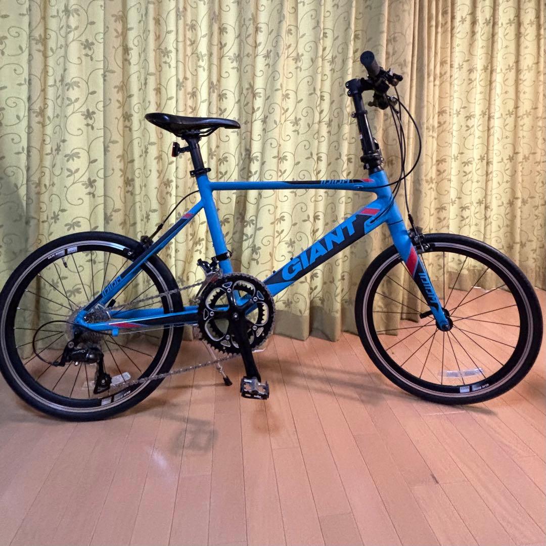 【美品】ジャイアント GIANT IDIOM1 イディオム1 ミニベロ