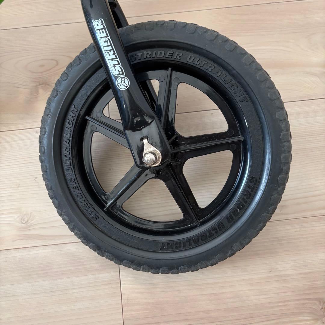 STRIDER バランスバイク グリーン　スポーツ