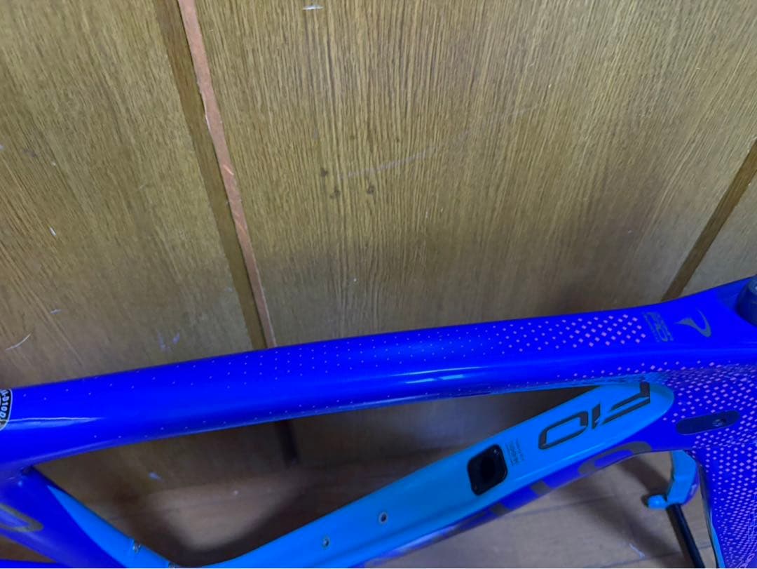 PINARELLO DOGMA F10 フルカーボン　ロードバイク　フレーム