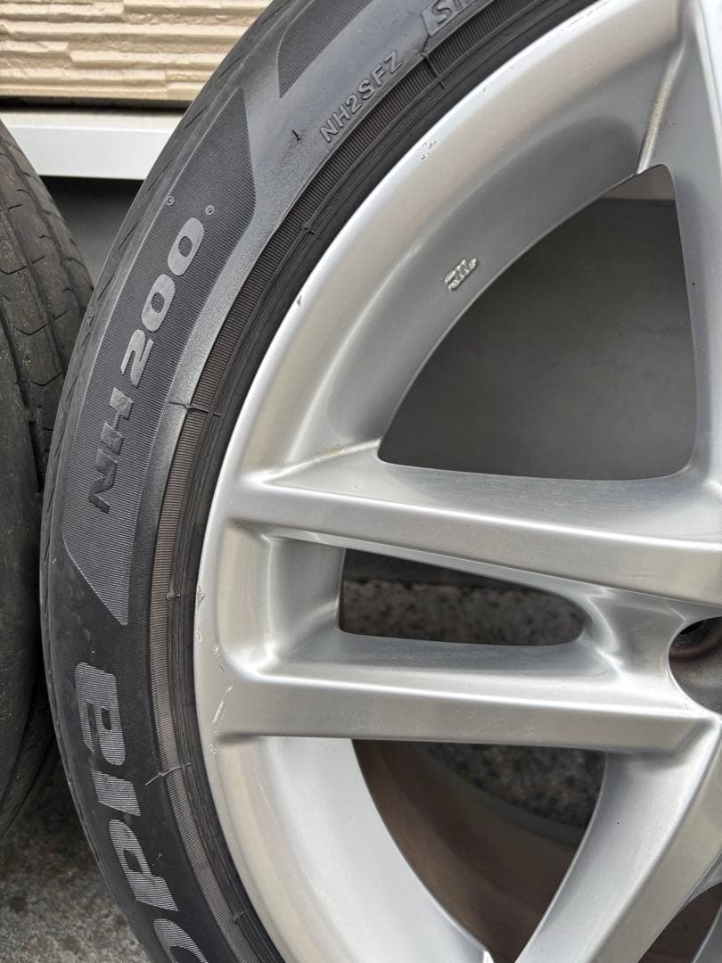 200系クラウンアスリート　純正　タイヤホイールセット　18インチ