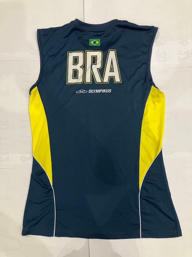 ブラジル代表　バレーボール　トレーニングシャツ Lサイズ