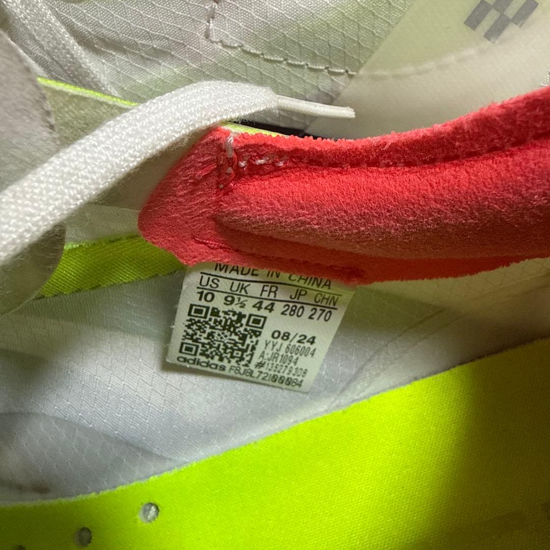 アディオスプロ4 28.0 白×黒