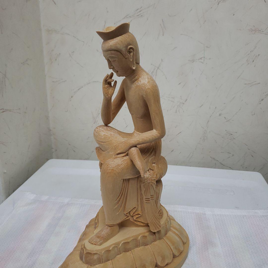 Ｂフライデー蔵出し特価　希少仏像★ヒバ材１木造り 弥勒菩薩半跏像4寸