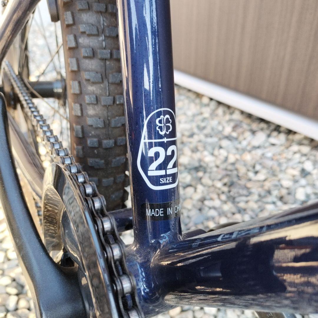 【岐阜県　手渡し】ヨツバサイクル　22インチ　子供用自転車