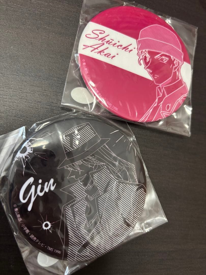 名探偵コナン　コナンプラザ　赤井秀一　ジン　缶バッジ