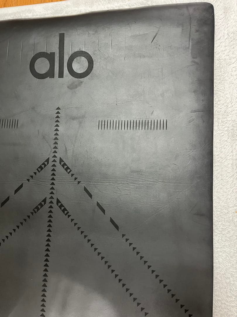 ヨガ・ピラティス Alo Yoga/ Chakra Warrior Mat