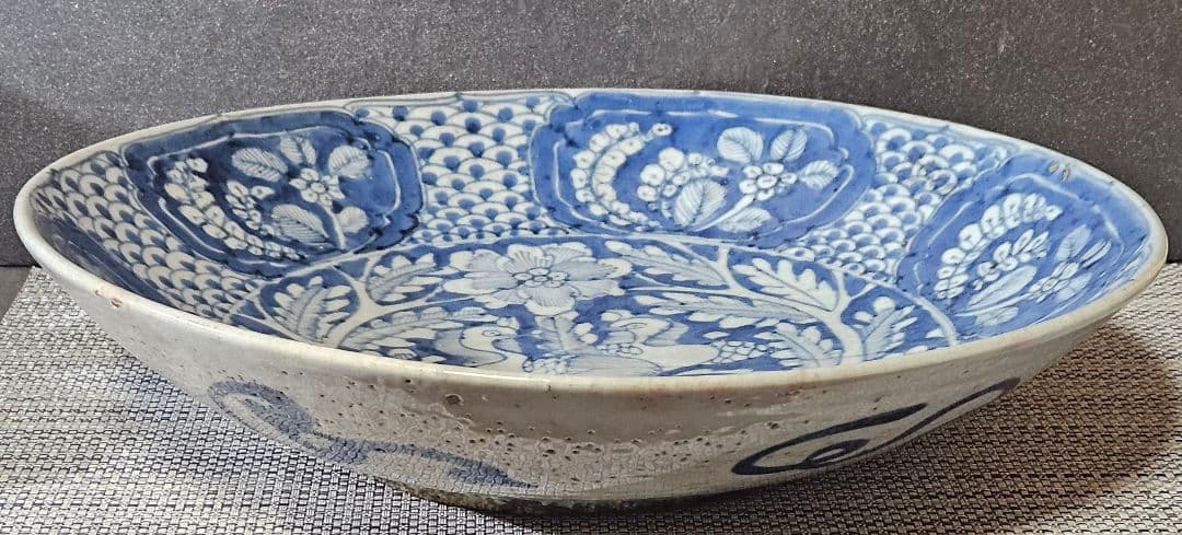 中国古陶磁　明代　17世紀前期　双鳳凰図　呉須鉢　古染付　大皿　大鉢33.3cm