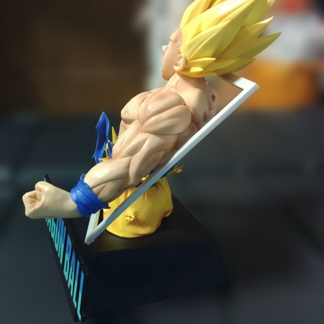 ドラゴンボール一番くじ ラストワン 超サイヤ人 孫悟空 ギガマンガストラクチャー