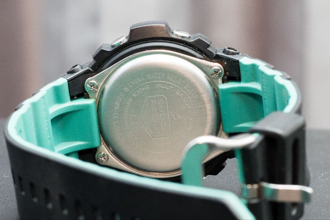 ひ*ー様 G-SHOCK 電波ソーラー AWG-M100SBL-1AJF