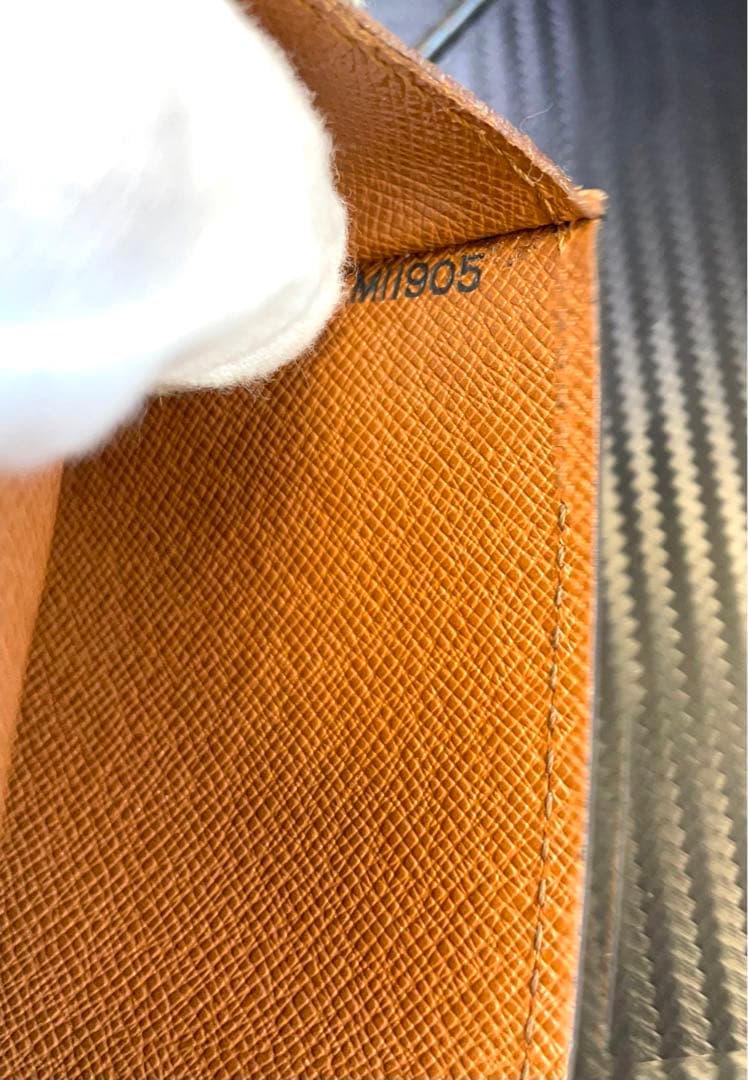 Louis Vuitton ポーチ