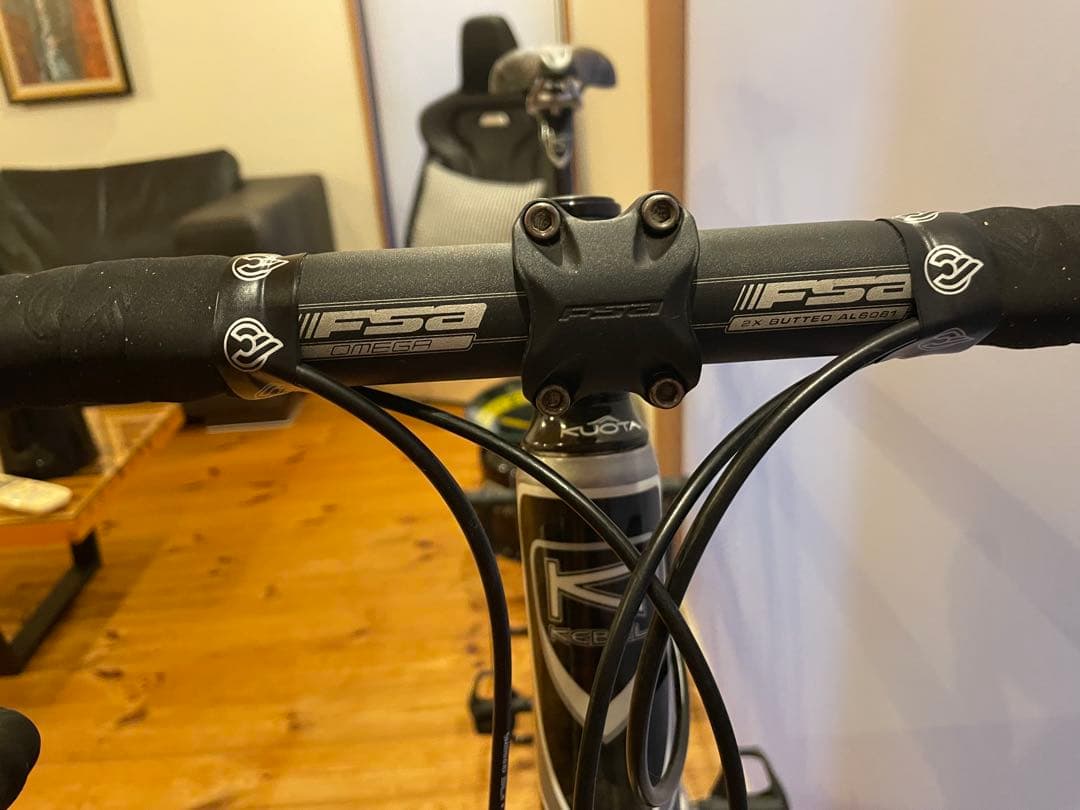 室内保管　KUOTA Kebel ⭐︎Mavicカーボン　ロードバイク