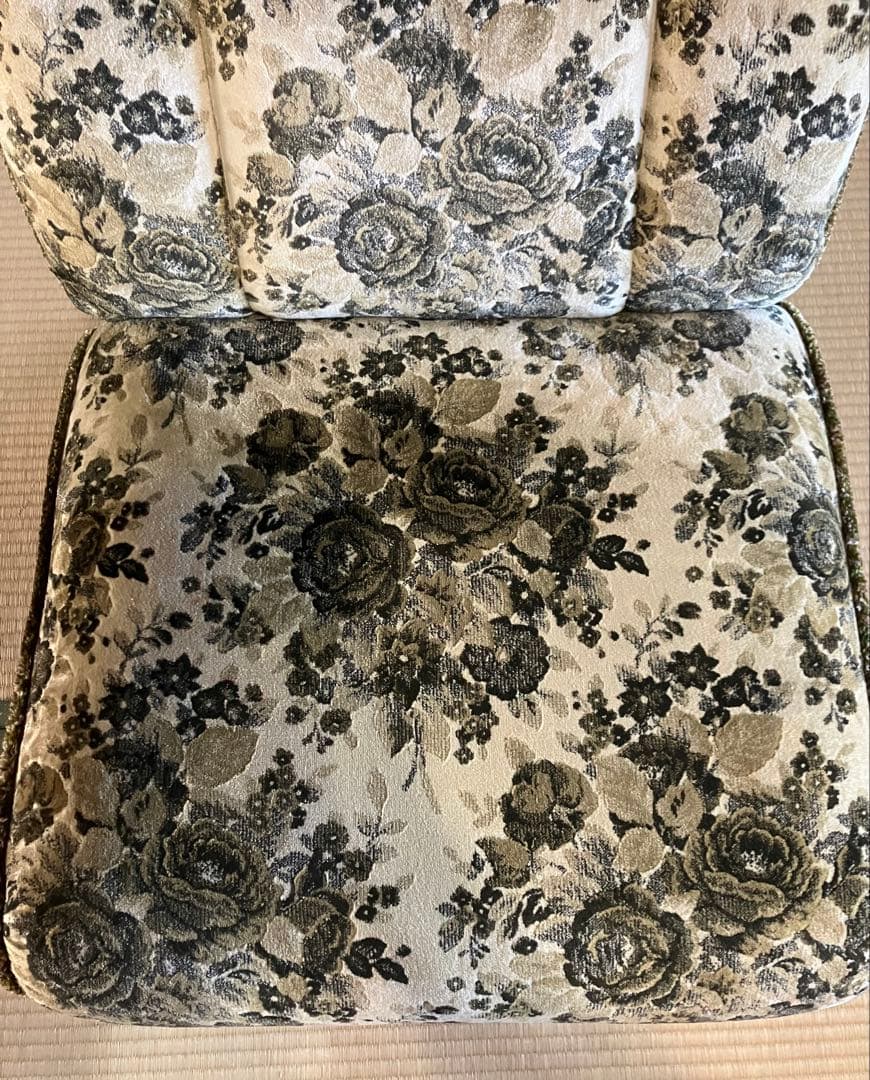 【ゆっけ様】オールドカリモク 一人掛けソファ 花柄 グリーン ①