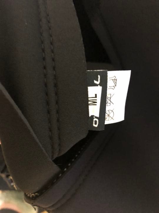 ウェットスーツ