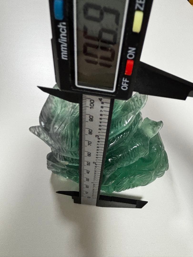 フロライト九尾置き物天然石