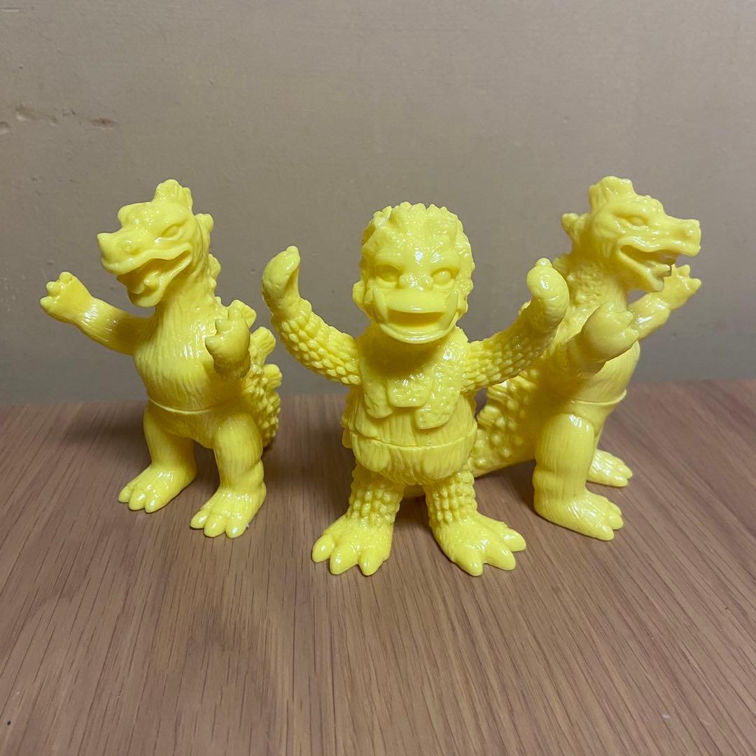 Killer J ミニサルモン ミニメヅラ 黄色成型　未塗装ソフビ 5427