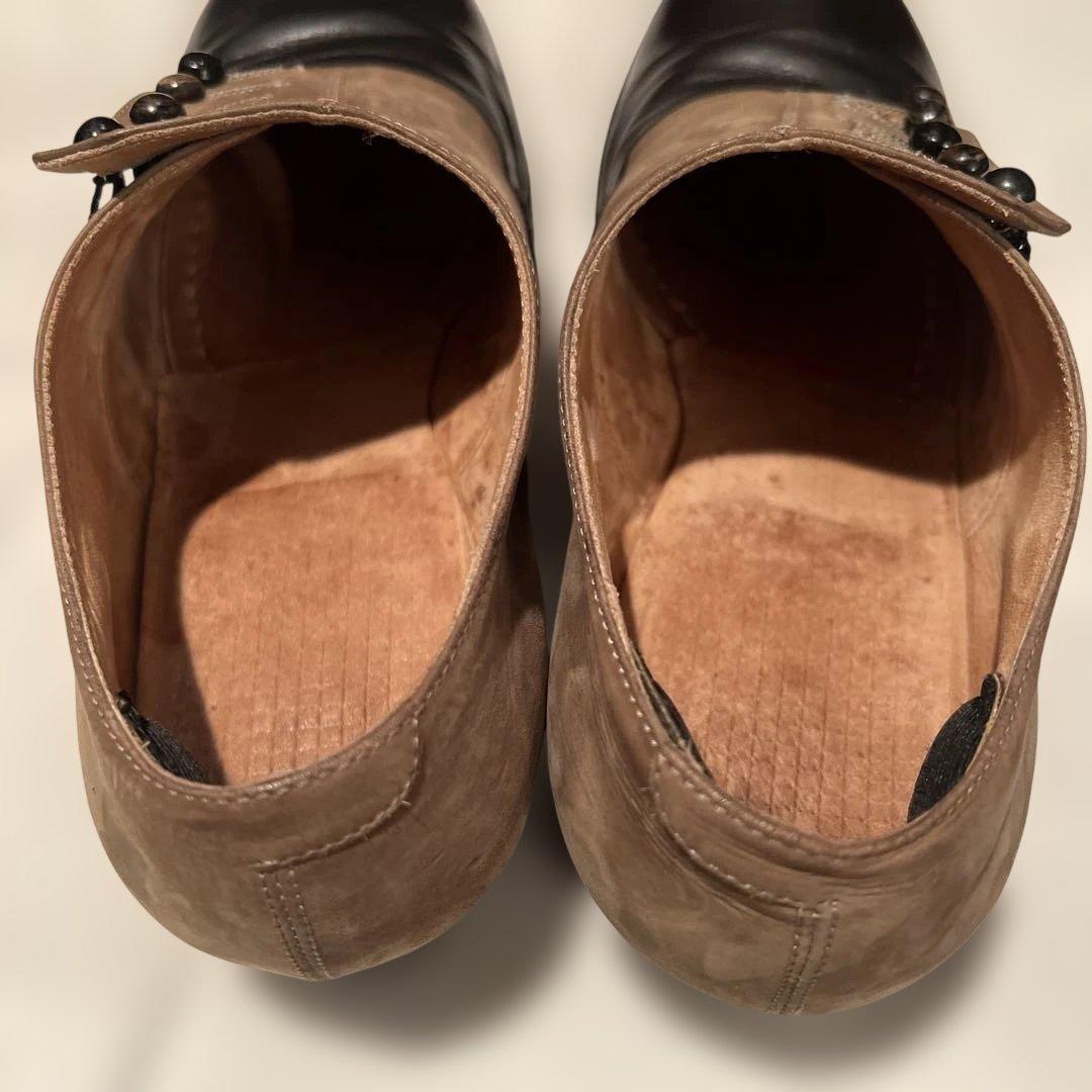 靴 forme Buttoned up shoes