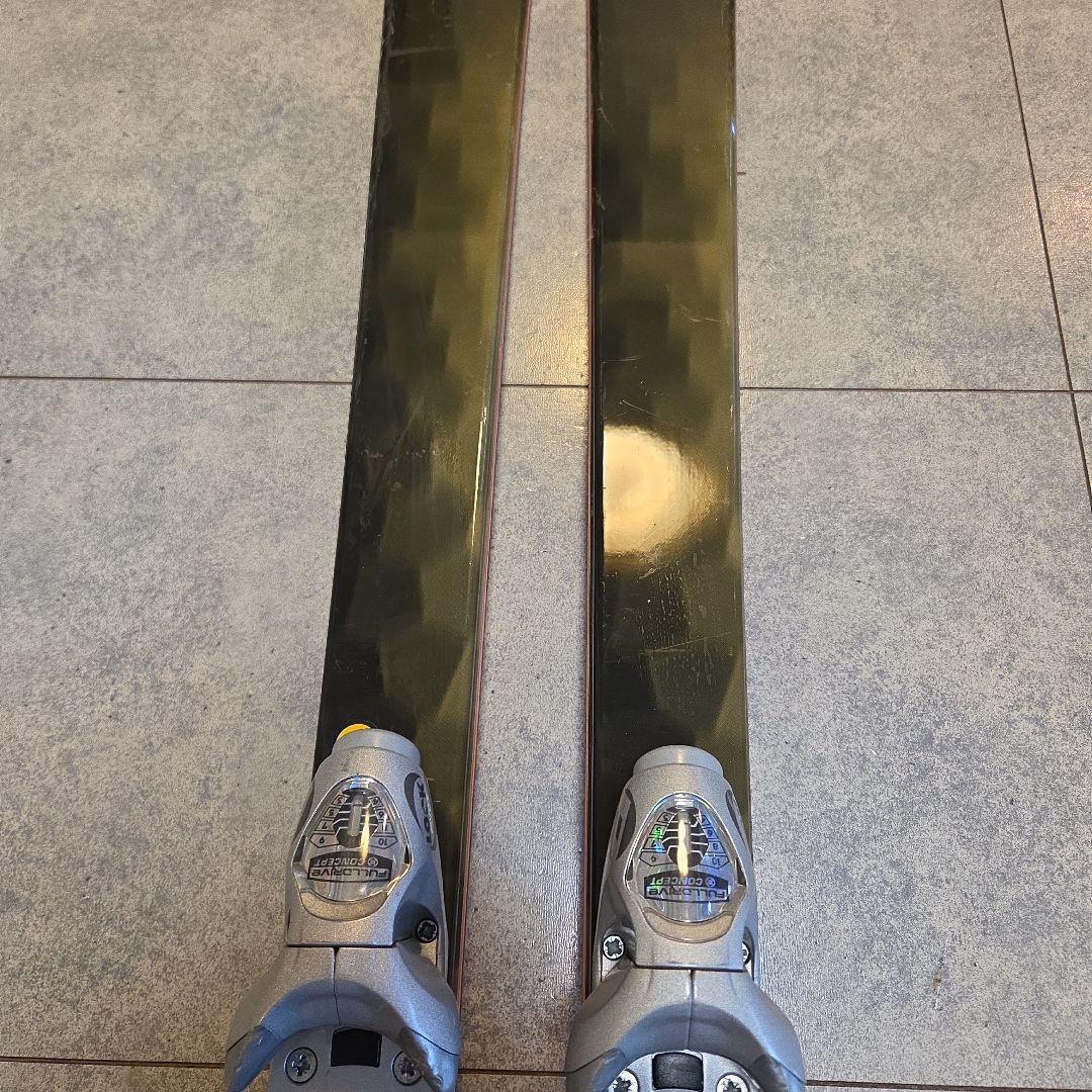 ID one スキー板（MR172-A）