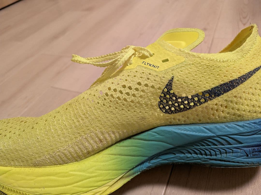 ナイキ ヴェイパーフライ3 27cm