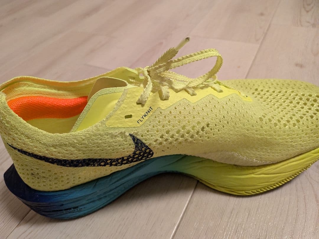 ナイキ ヴェイパーフライ3 27cm