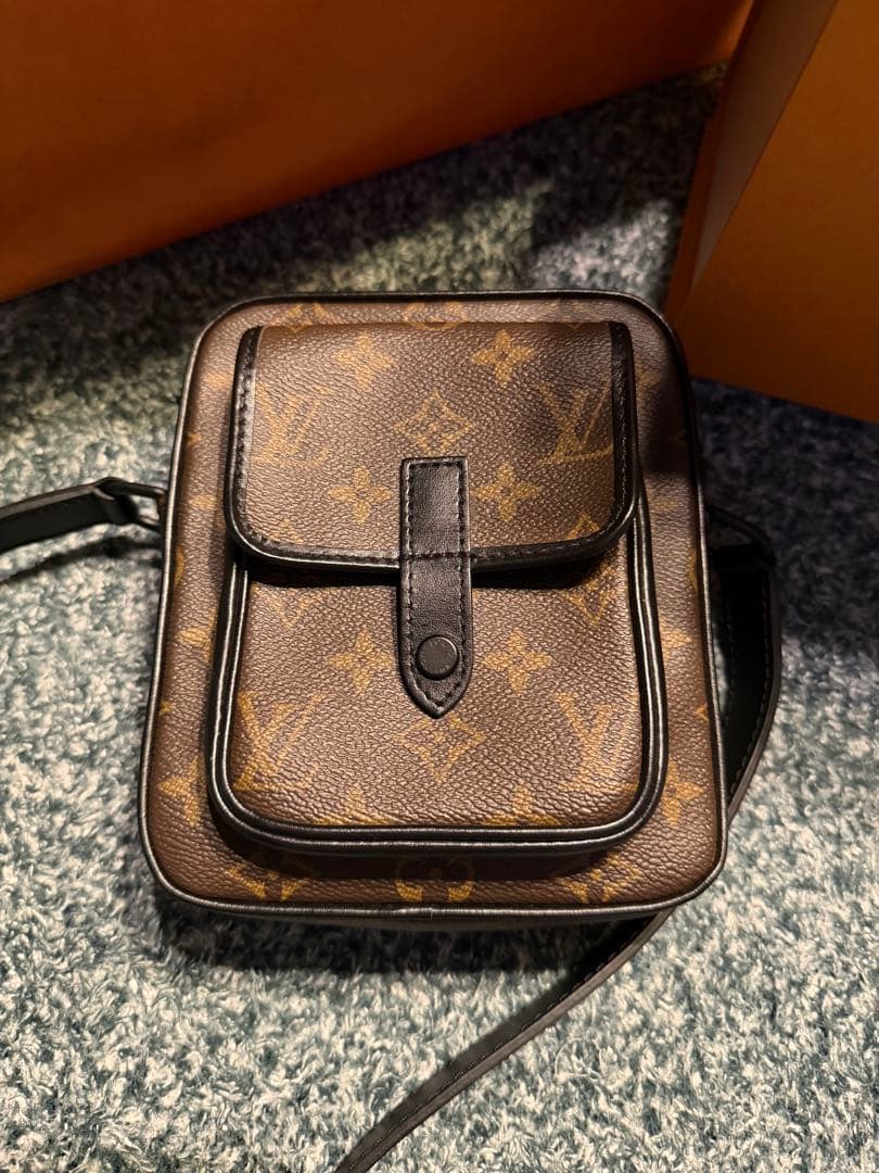 yuk Louis Vuitton モノグラム ショルダーバッグ