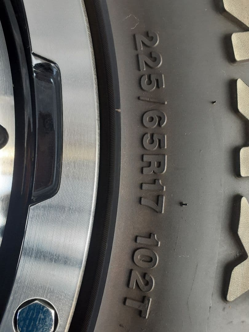 GRIPMAX 17インチ スタッドレスタイヤ・ホイールセット４本　ハリアー