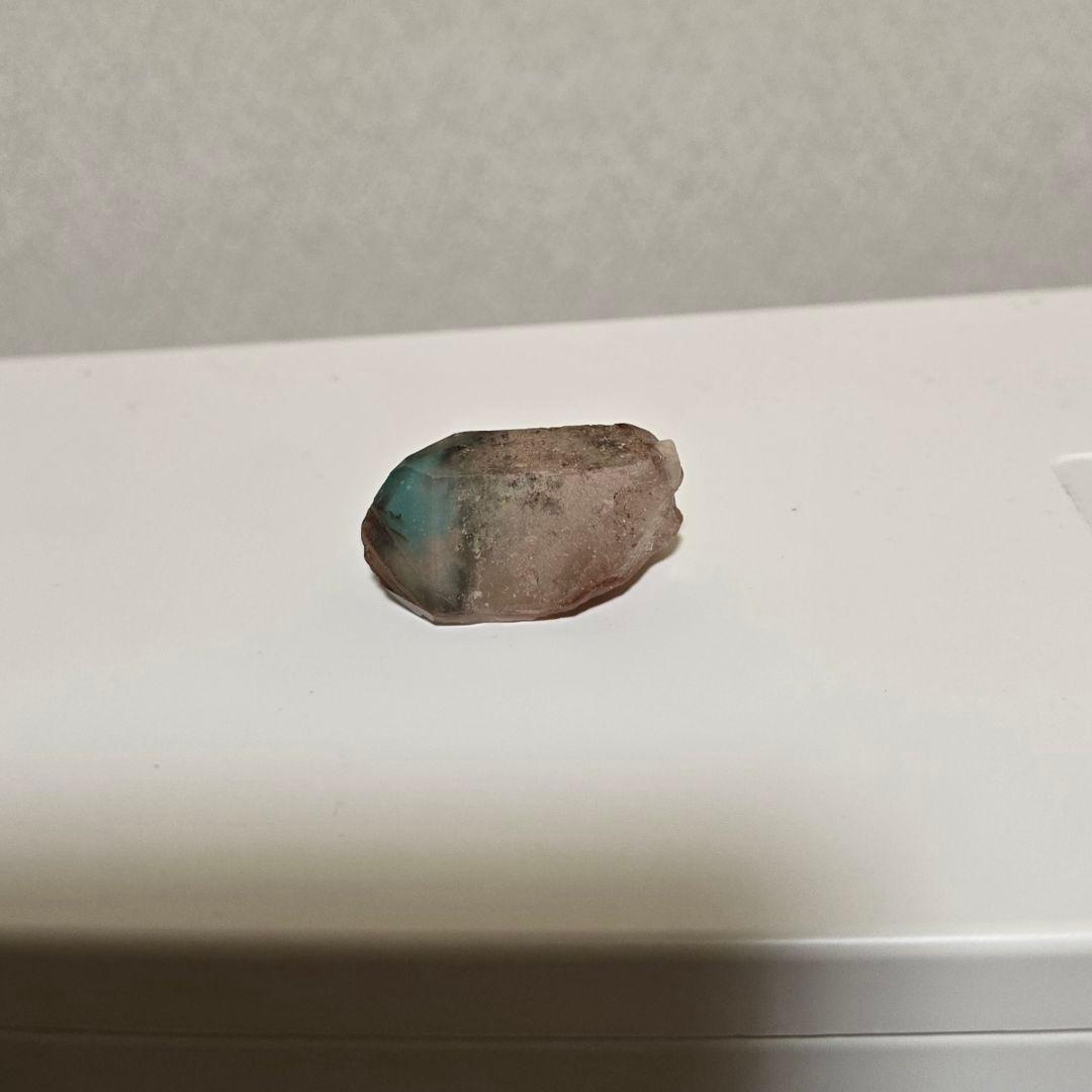 アホーアイト　水晶ポイント　アホイト　アホアイト　アジョイト