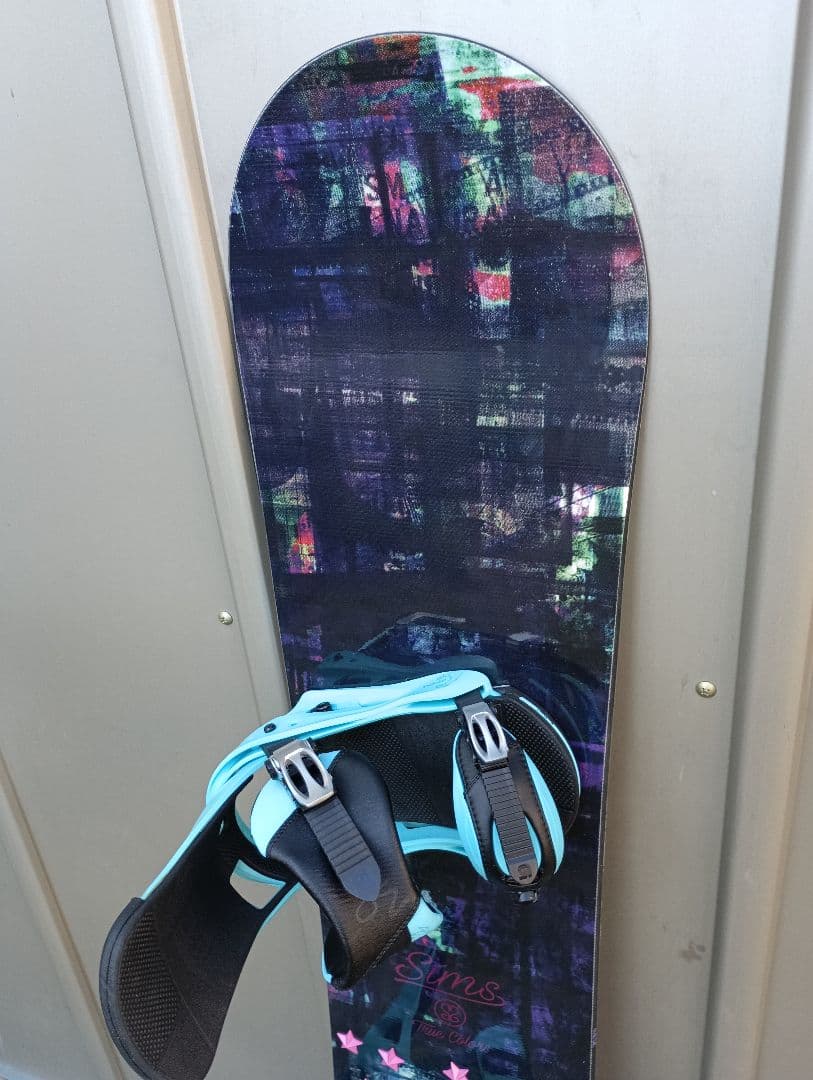 美品！SIMS 4U 148cm & BURTON CUSTOM Sサイズ
