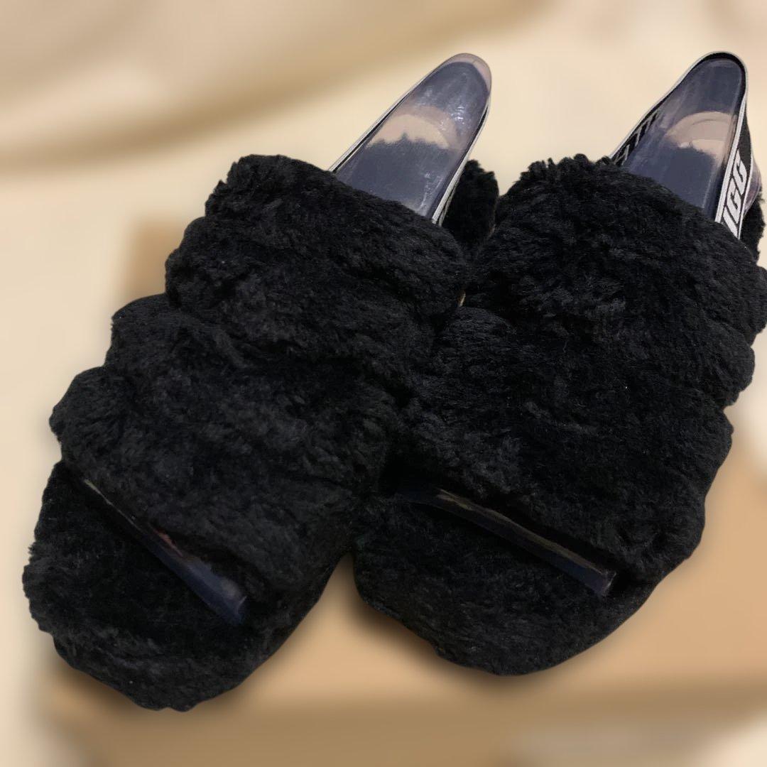 UGG ブラック ファーサンダル23cm