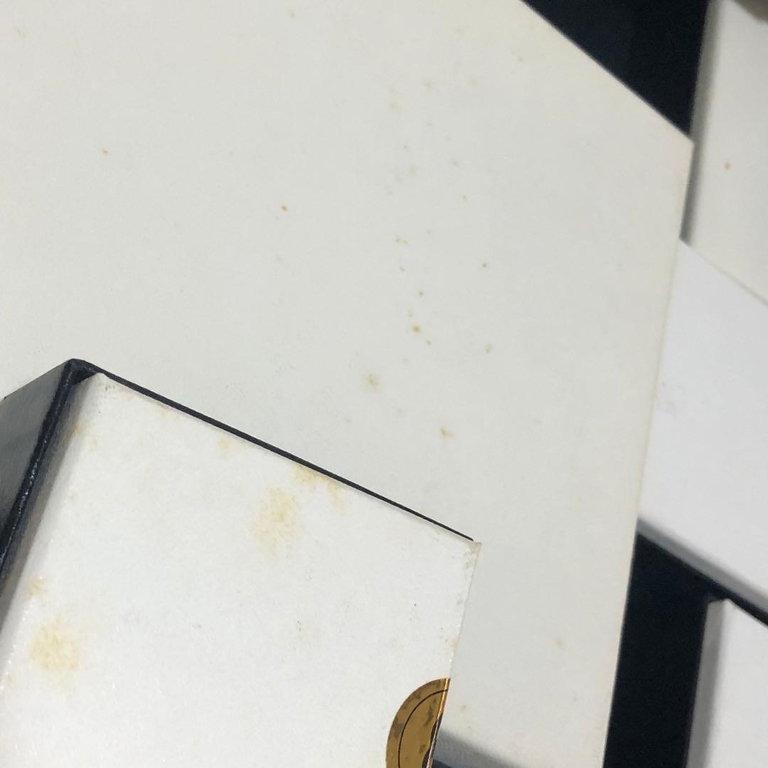 シャネル　アクセサリー用箱　バッグ用箱　ピアス、ネックレス等に