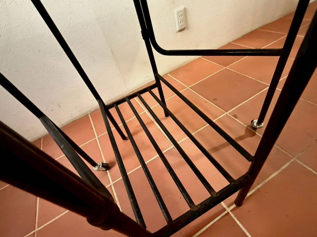 1091 ビンテージ　古い鉄脚のバタフライテーブル　当時物　レトロポップ　デスク