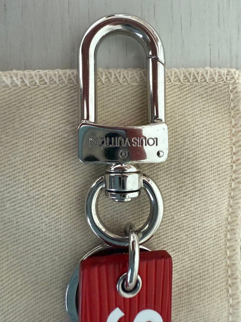 ルイヴィトンシュプリーム キーリング キーホルダー MP2074