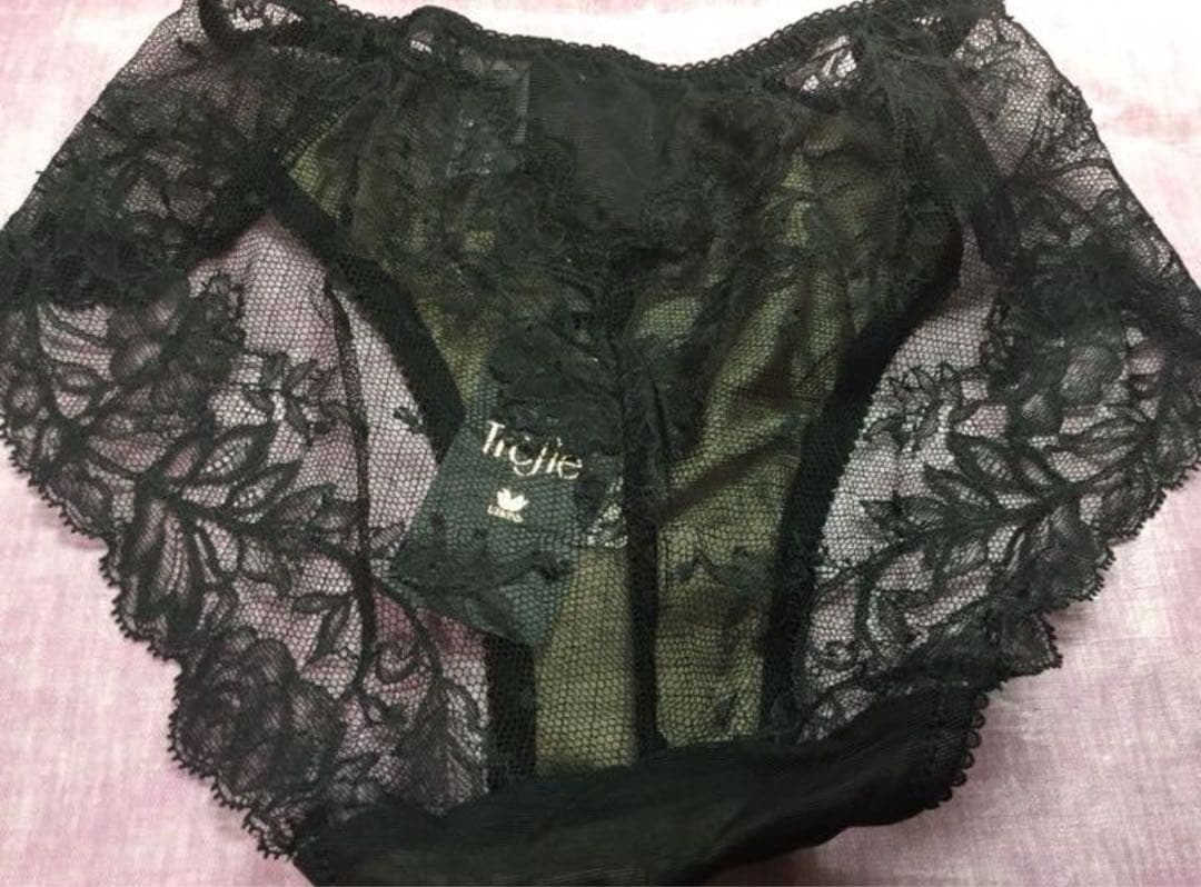 ワコール トレフル キャミソール 85 & ノーマルショーツ MもしくはL