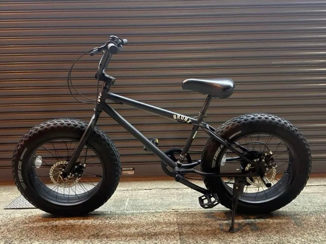 【引き取り・対面限定】bronx 20インチ　ファットバイク７段変則ギア