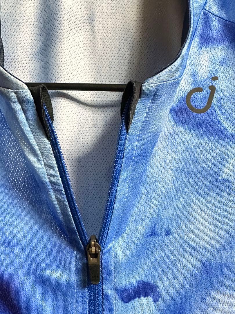 Velocio（ヴェロシオ） Ice Dye SE Jersey