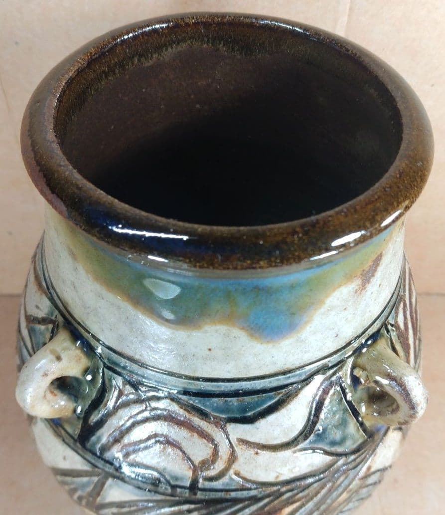 【本物保証】金城次郎 魚紋海老紋四ツ耳花瓶 共箱 栞 人間国宝 美品 壷屋焼