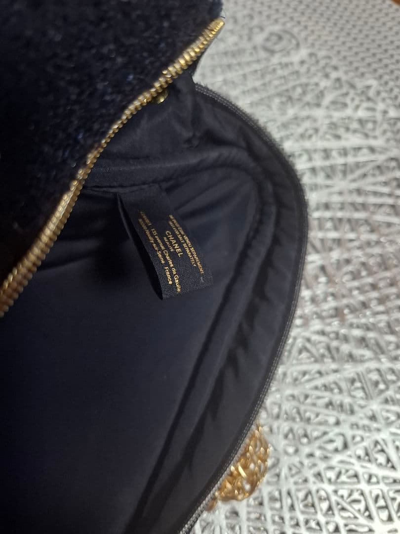 限定セール‼️CHANEL 　ホリデー限定ポーチ　ネイビー　ノベルティ　斜め掛け